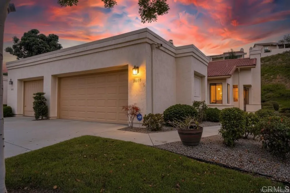 18035 Avenida Alozdra, San Diego, California 92128 home-pic-0